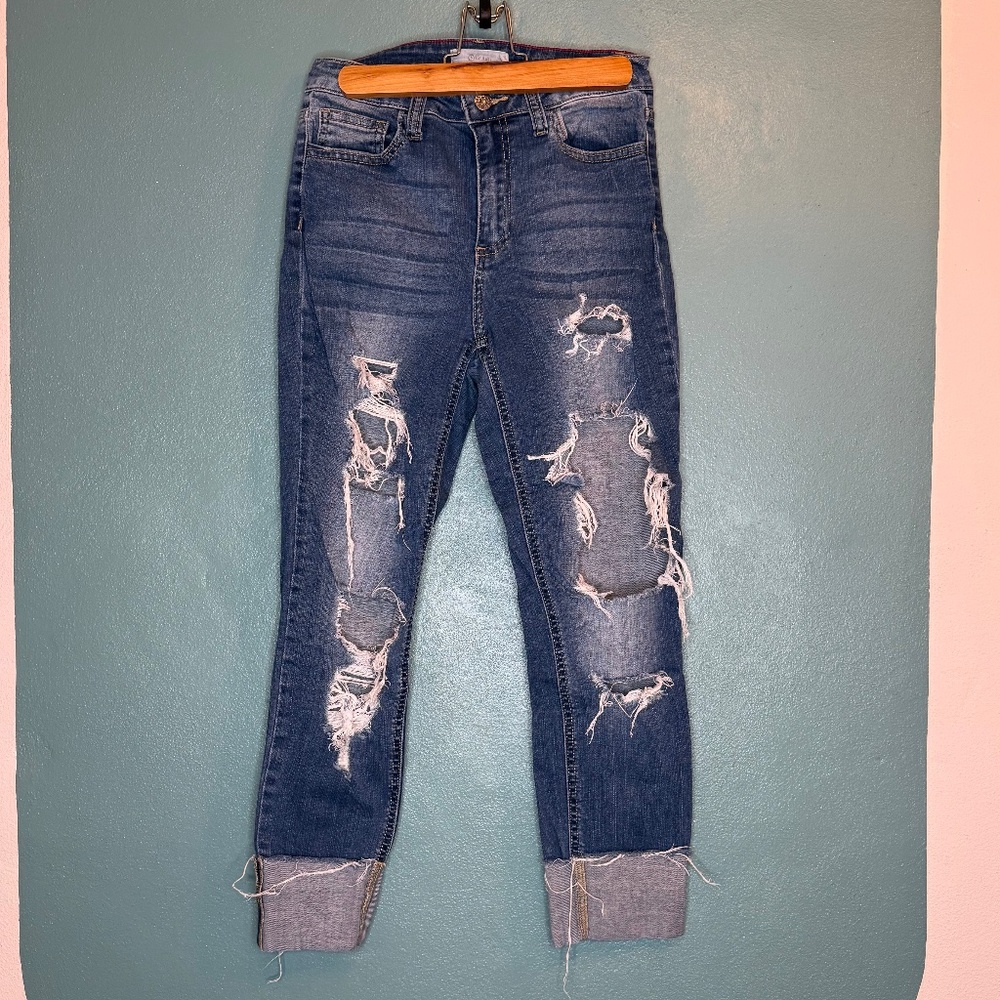 Women’s Cello Distressed Blue Jeans Ripped Size 7